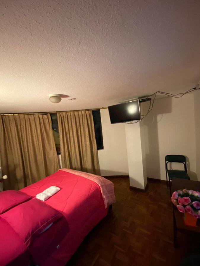 Hotel Margarita Inn Alameda Quito Kültér fotó