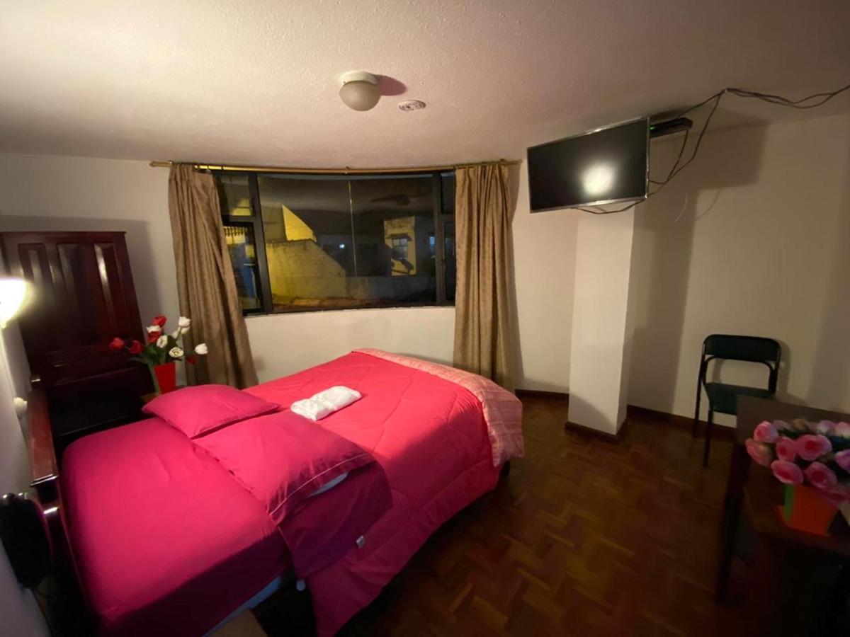 Hotel Margarita Inn Alameda Quito Kültér fotó