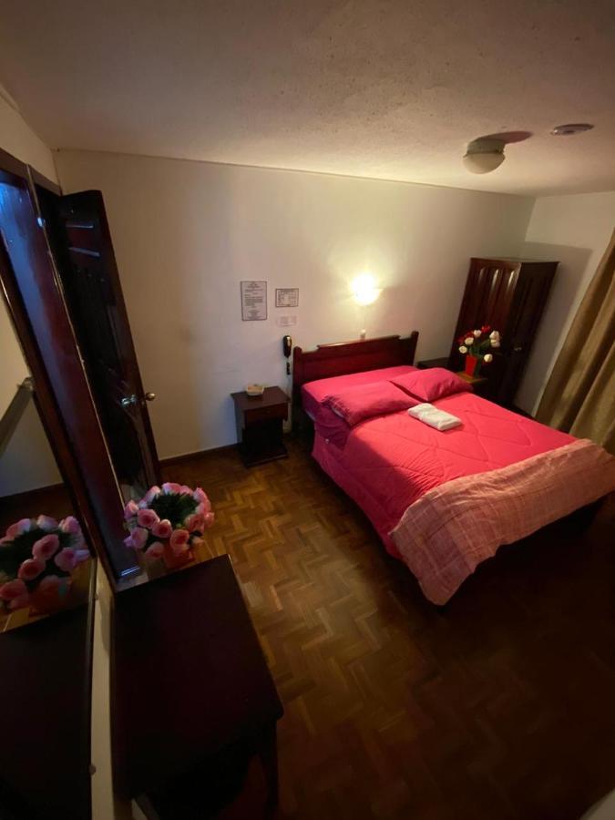 Hotel Margarita Inn Alameda Quito Kültér fotó